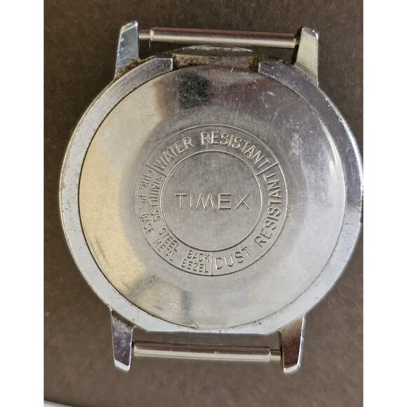 1970s Mickey Mouse Wind Up Watch With Leather Band Not Working Timex - Picture 3 of 6